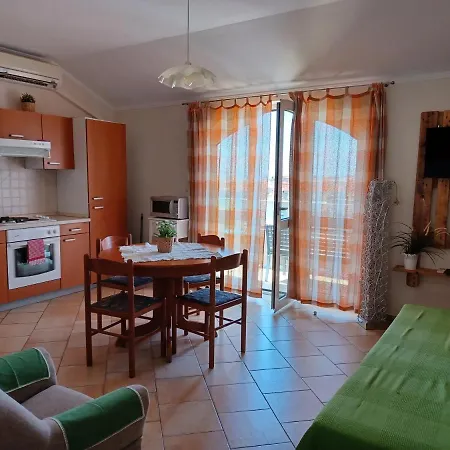 Ivic Apartman Rab Town